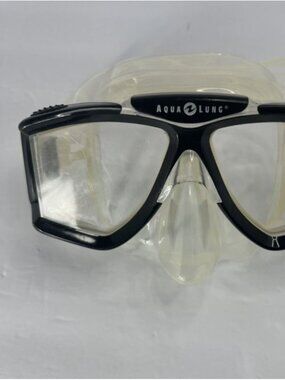 Aqua Lung Sport - Snorkel Mask - Plastic - Black Quick Shipping